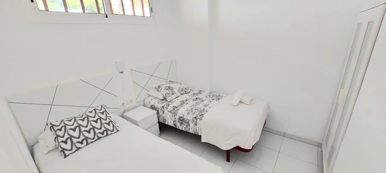 Las Vistas Apartment, Ocean View, 2 Bedrooms & Free Wifi Arona  Španělsko
