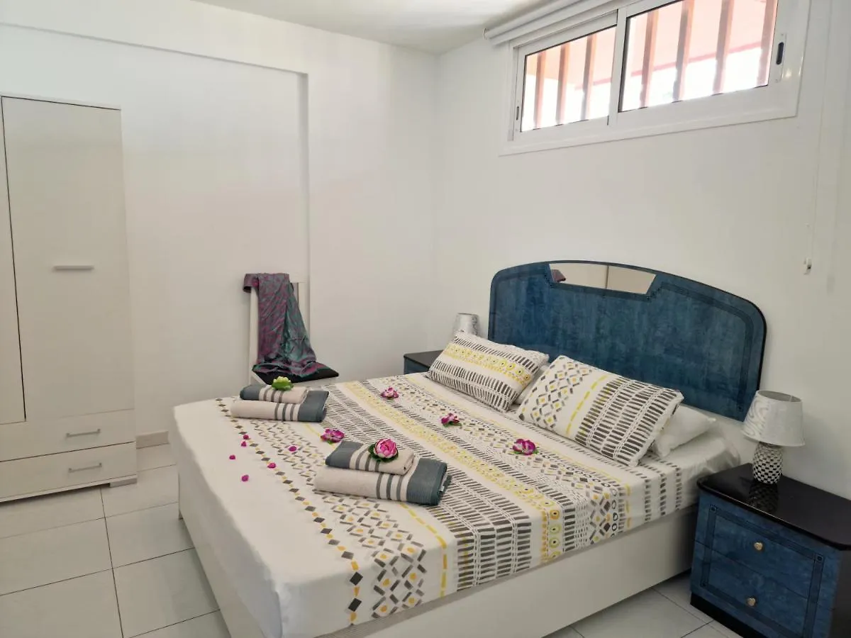 Prázdninový dům Las Vistas Apartment, Ocean View, 2 Bedrooms & Free Wifi Arona